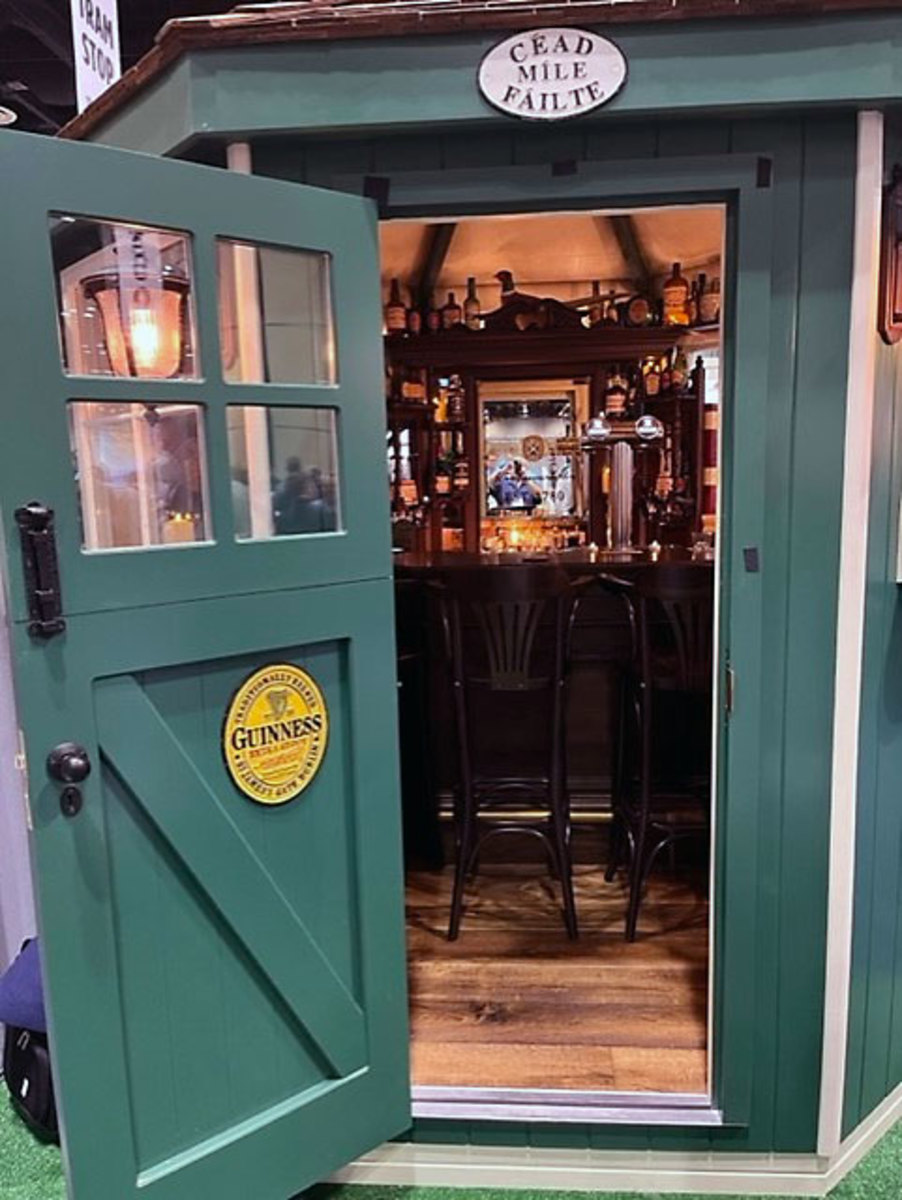 The Pub Og at the 2022 PGA Show.